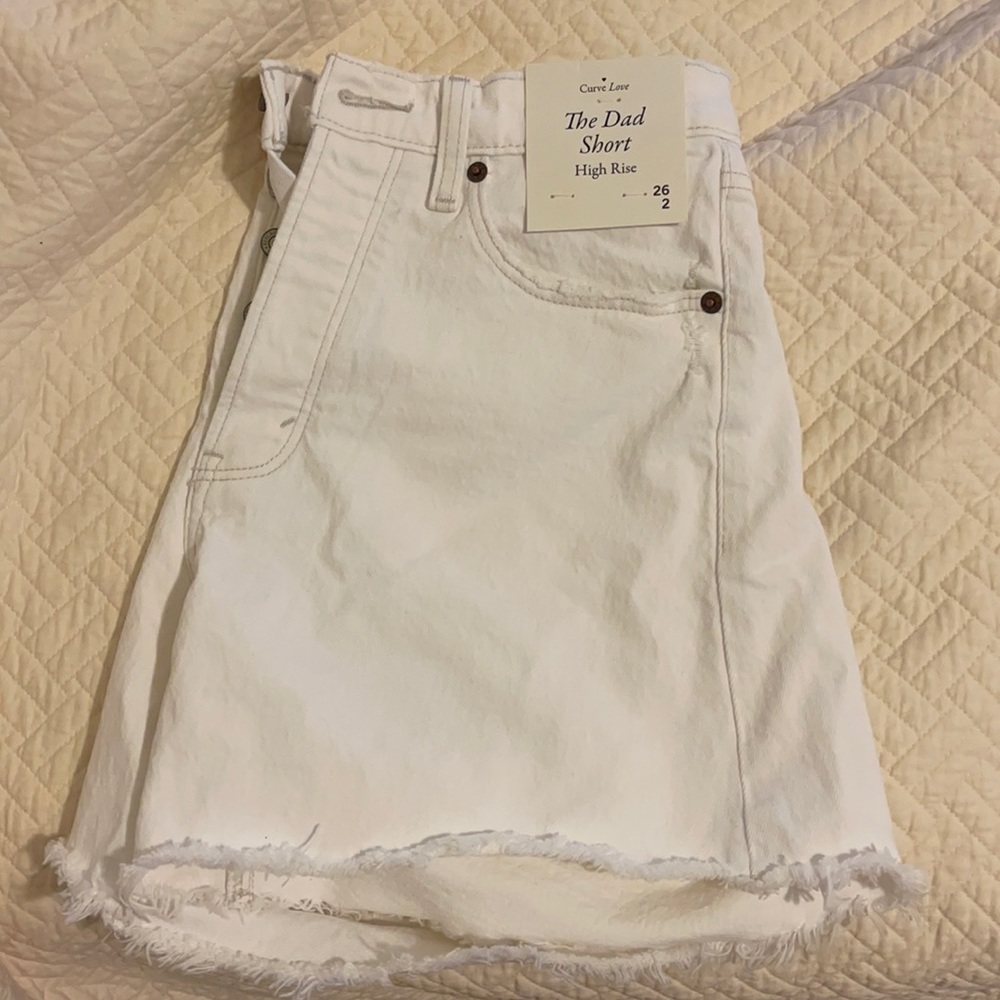 Abercrombie and Fitch dad shorts - Brand New ( never worn)